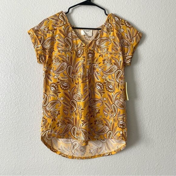 NWT FLOWER & FEATHER Women Summer Vacay Boho Yellow Floral Blouse Size M - Picture 1 of 6